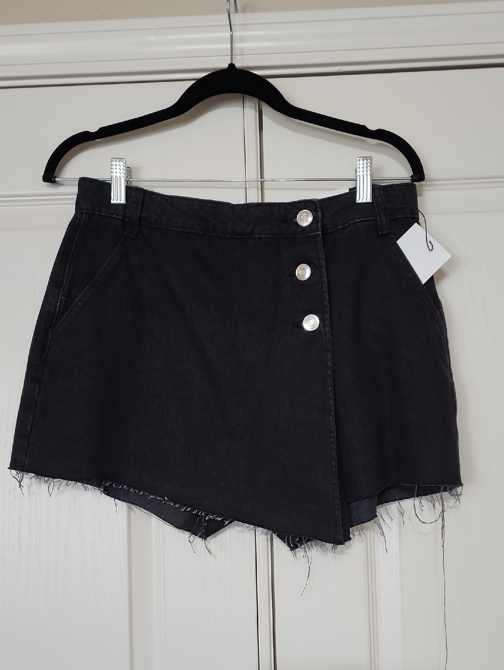 Zara Black Asymmetrical Button Denim Skort